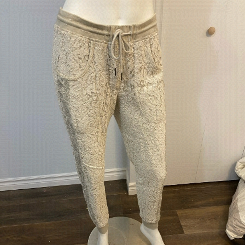 MARC Cain Size N4 or 12 Lacey Overlay Joggers Gray with Cream